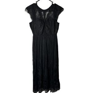 Parker Black Women’s Lace Dress Size 2 Short Sleeve Semi-Sheer Cocktail Party
